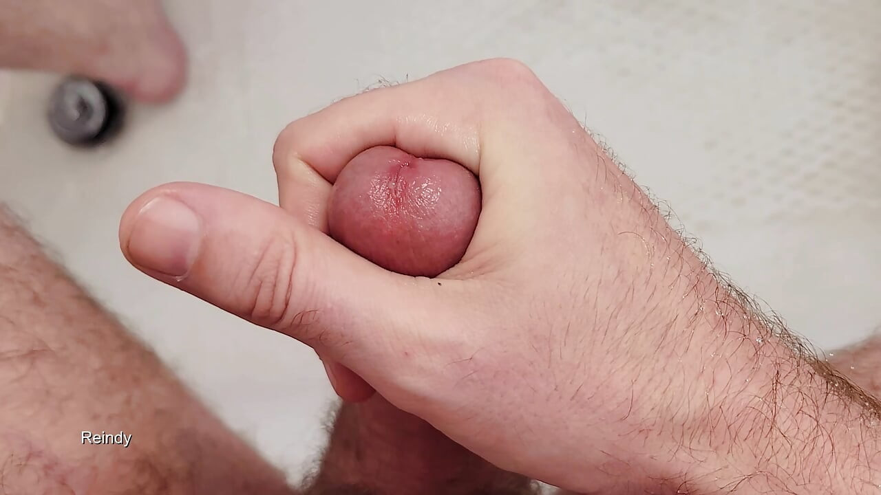 Epic Cum and Piss Fountains From My Pee Hole.