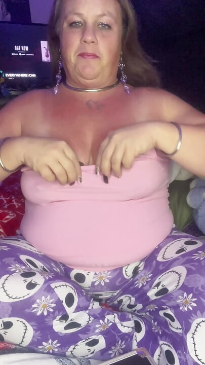 より高級な乳首リングへの着替え