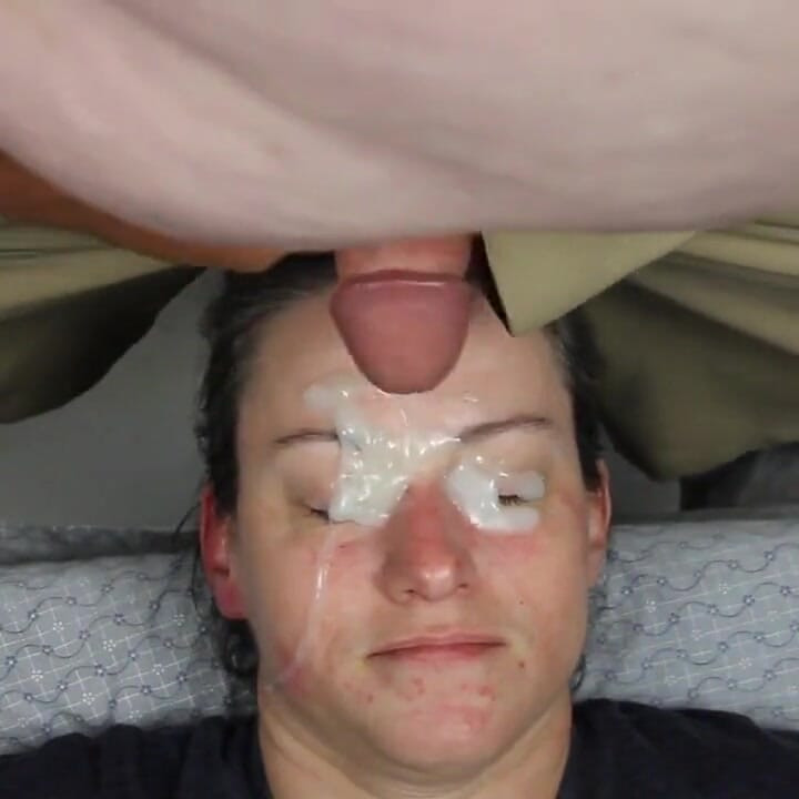 Smutsiga dees enorma belastning kollektion får några ansikts sperma shot artistry