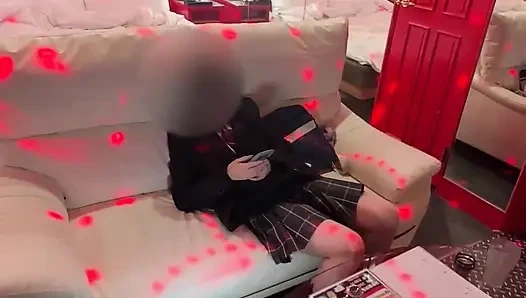 Experience a simulated SM play session with an 18-year-old!