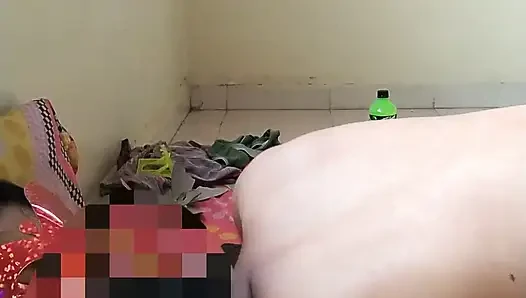 Hintli kız romantik seks yapıyor