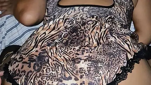 After a COSTUME PARTY a stranger saw me with my sexy dress and did not hesitate to propose to me to have SEX, how delicious!