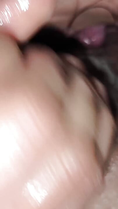 Cận cảnh làm tình qua đường lỗ hậu pov đụ đít vợ tôi