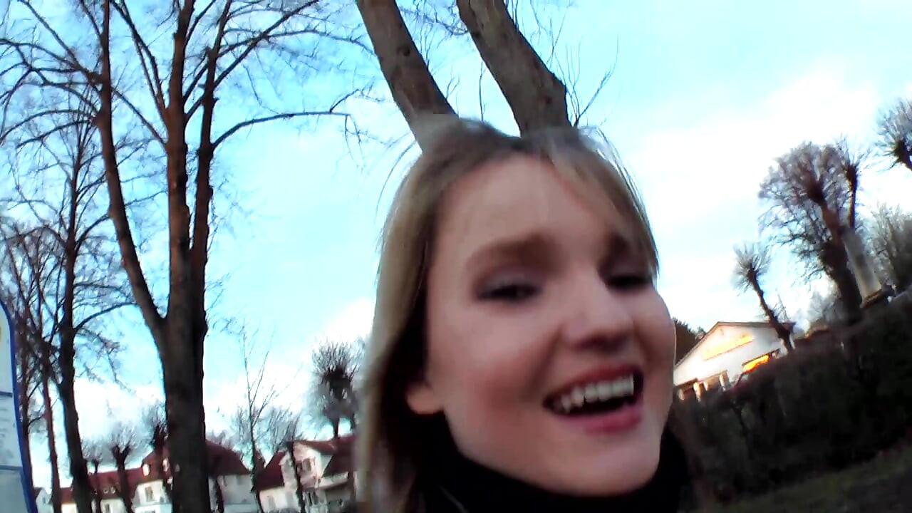 Blonde Babe Teases Tits and Toy in BDSM Bondage