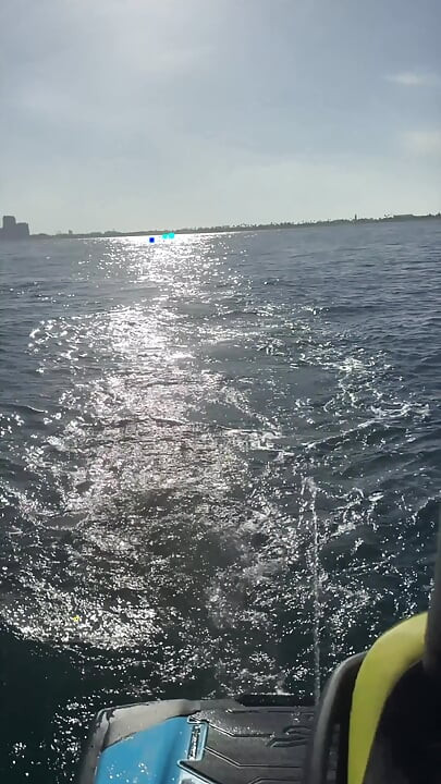 Risky Jetski Sex