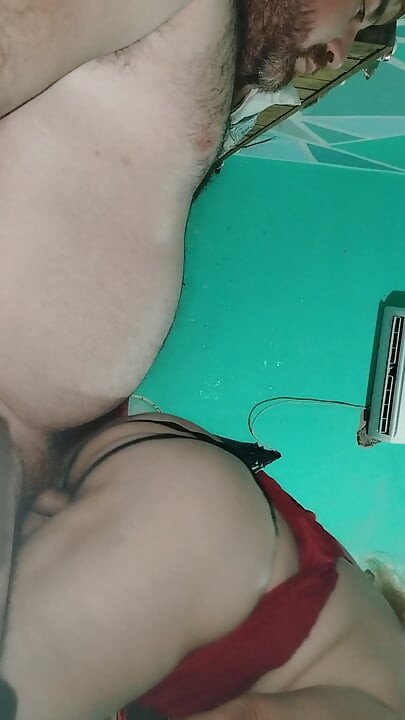 Ht sauteli mammi chahti hai ki main use chodoon aur use choosoon