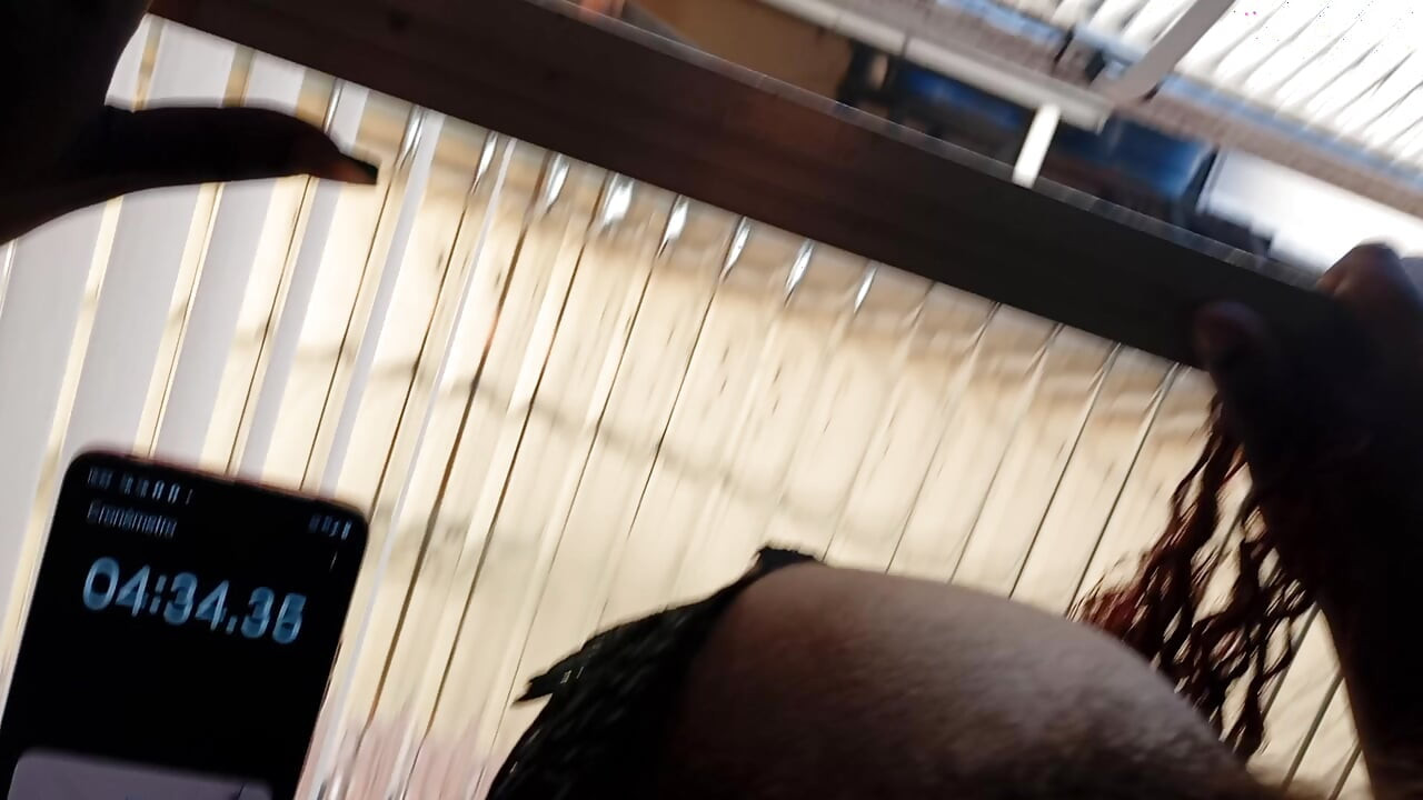 I rubbed my dick on the ass of this one of several in shorts