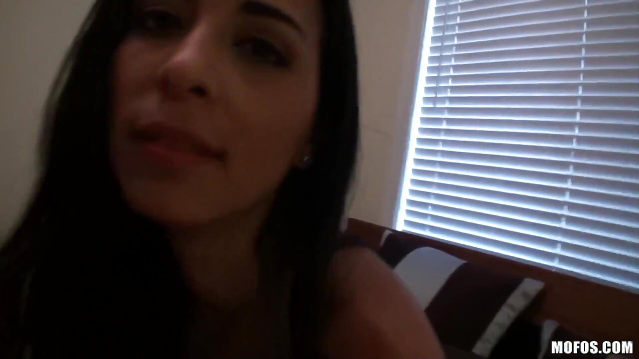 Latina Sex Tapes - Sexy Bebe Mendes Drops Her Towel After Her Shower for Some Wild Sex with Mirko