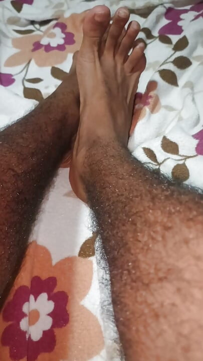 Solo Male Feet POV  Soft Soles & Toe Play