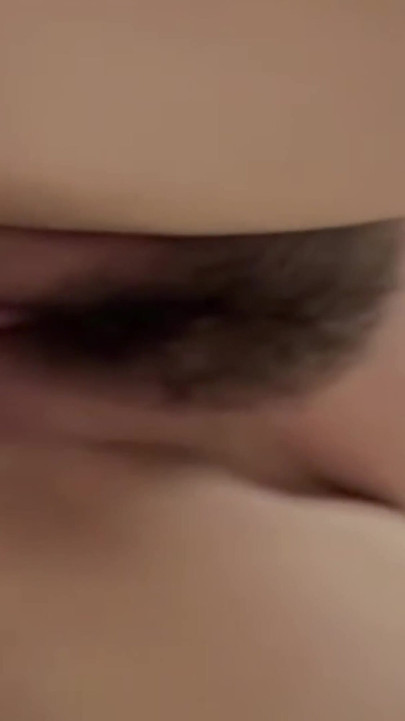 Uction Cup เย็ดดิลโด้ขณะผัวไม่อยู่ - ถึงจุดสุดยอดอย่างเข้มข้นและน้ําหีแตกจริง คลิป 2