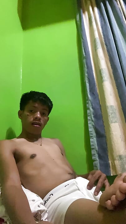 Jameson Island Boy Solo - Filipino Twink Masturbation