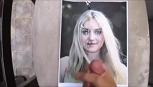 Dakota fanning boşalmak haraç 015