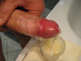 More cum on frozen semen