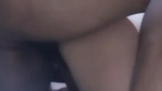 Isi poncha dengan susu