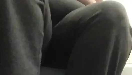Jerk off to My Smelly Socks & Dirty Feet