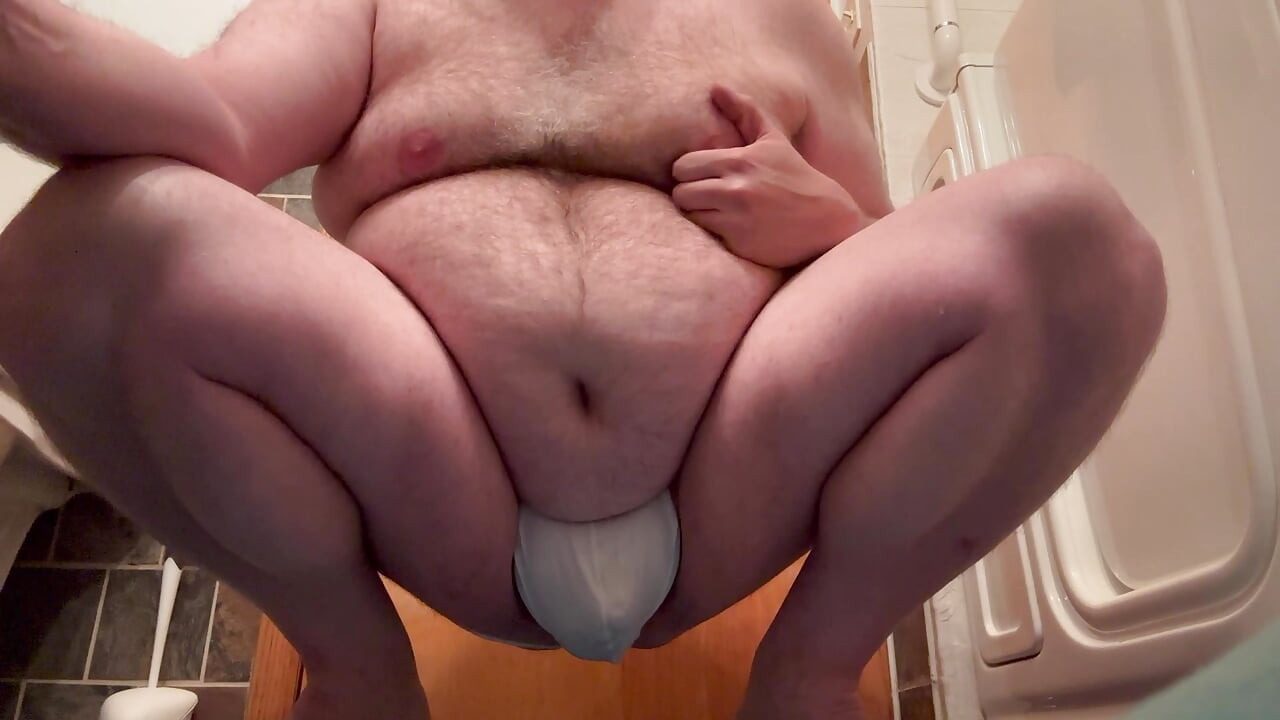 Jockstrap chub squirts using dildo!
