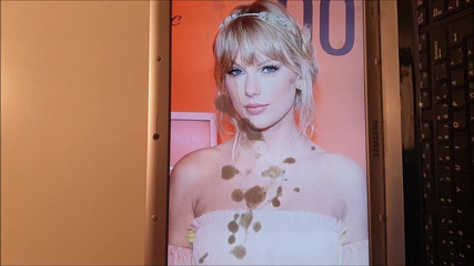 Taylor Swift semen homenaje 4