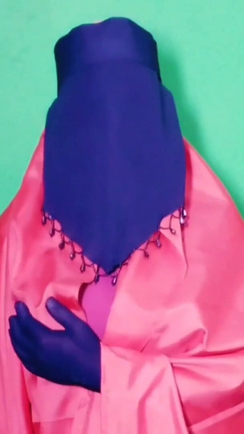 Indijska muslimanka u Burkhi uživa u romantičnoj noći seksa | Klip 1