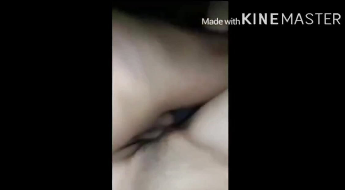 大奶德西嫂子被前男友MMS視頻鑽得很深