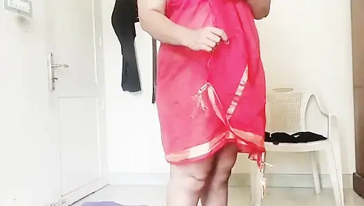 Hintli desi tamil mallu ev hanımı