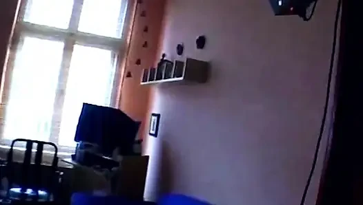 Blonde amateur-muschi tief in nahaufnahme gefingert