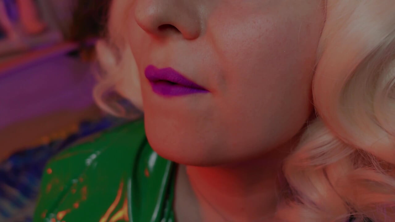 ASMR 慢慢口红挑逗
