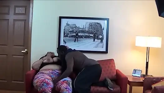 Adegan ke-1 Strawberri Red