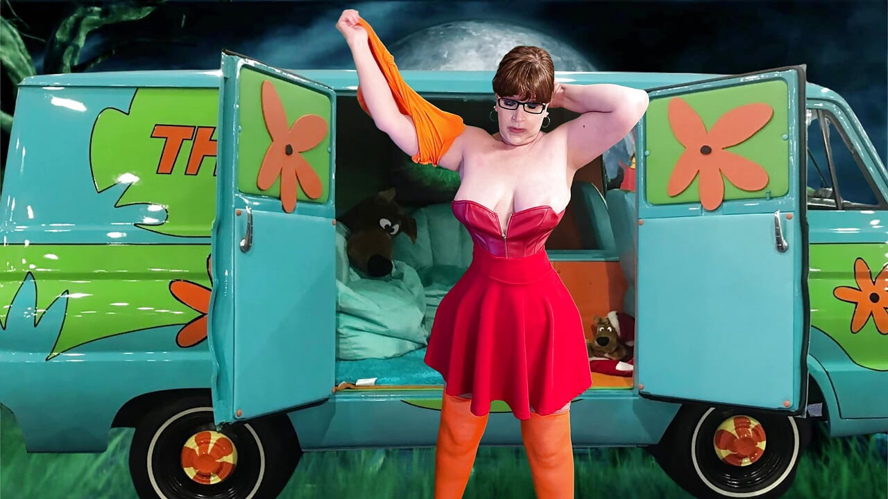 Granny Carmen's Cosplayed Fucking Compilation 53021COMP
