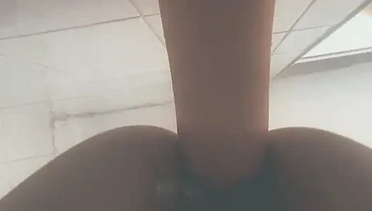 Фистинг тугой киски