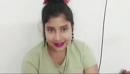 I seduced my stepsister by giving her chocolate, then I fucked her and ejaculated inside her.