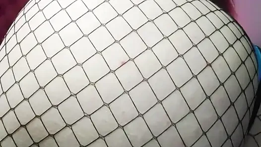 Çok yaşa ülke! Arkadaşlar, pastalar ve seks
