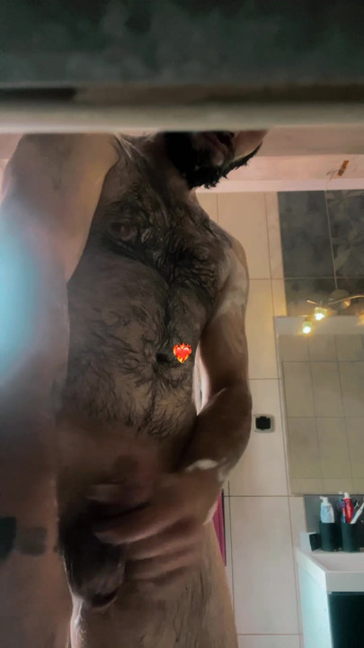 Jerking off in the shower