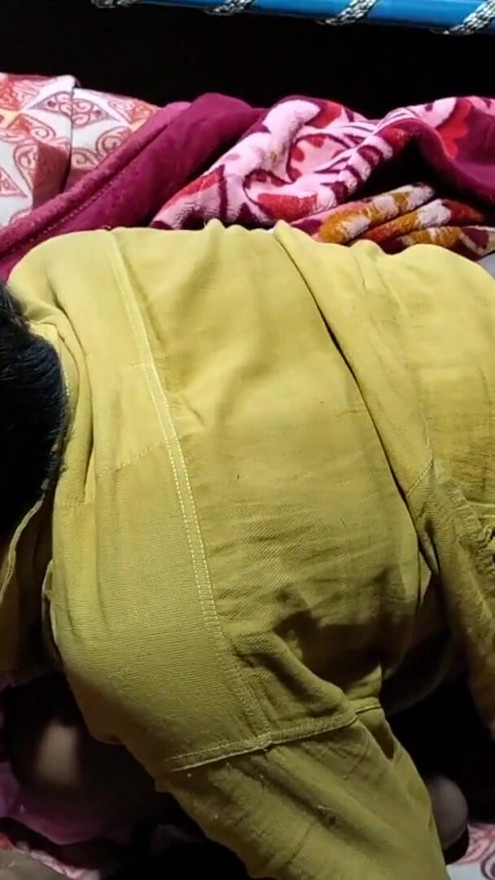 Puja ko choda uska pati puja so rhi thi tbhi uska pati. | Clip 2