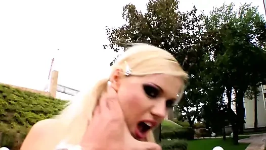 Geile Willige Girls in Dessous Und Bikinis Lieben Es Für Geld Zu Ficken! Geile Schlampen in Dessous!