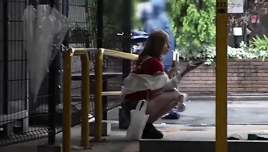 Bagian 1: pecandu tuan rumah yang santai dan seksi!