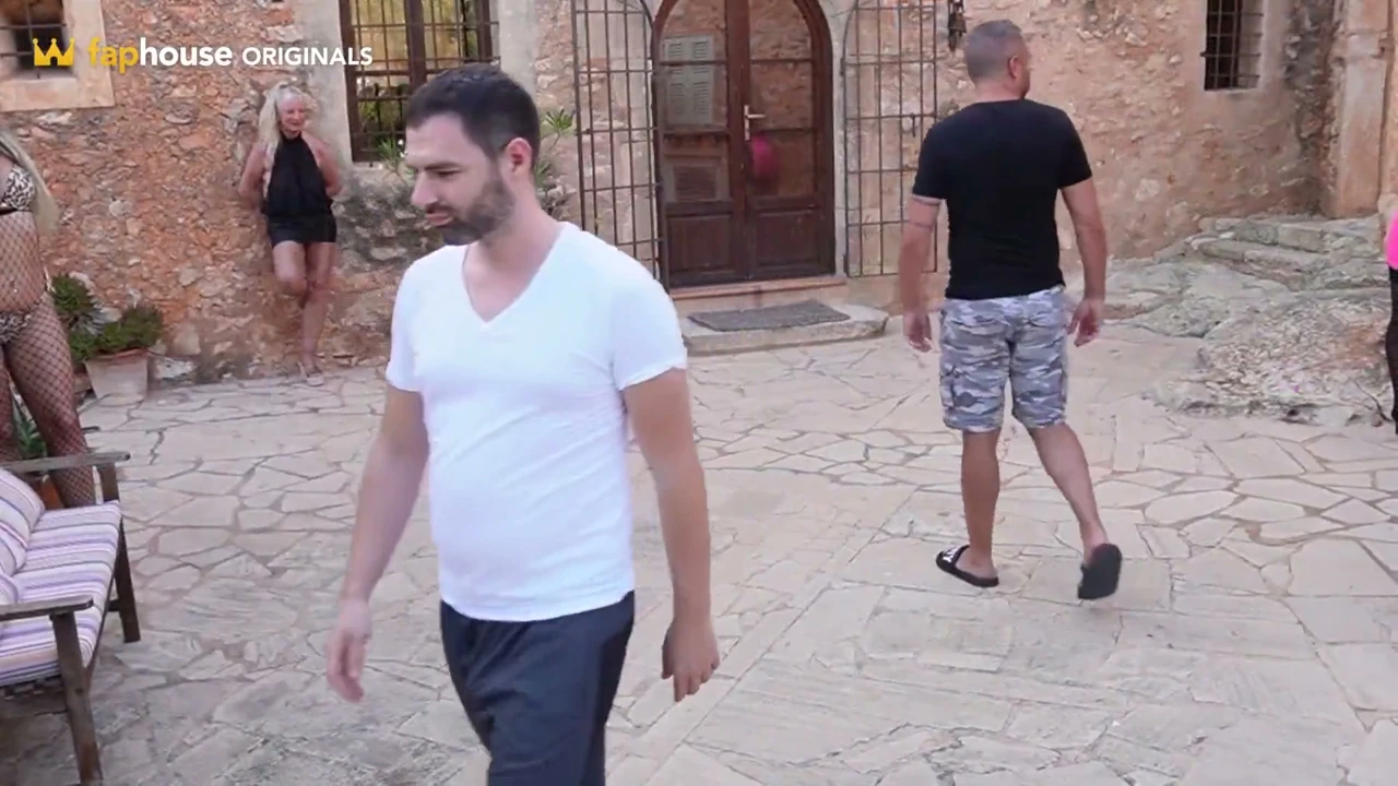 Mallorca film: açık havada sikiş