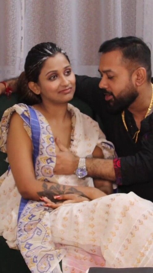 neighbour fucked hard a Desi Widow in her house when she was alone | Clip 1
