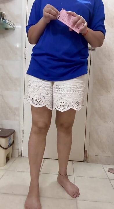 내 보지를 면도해