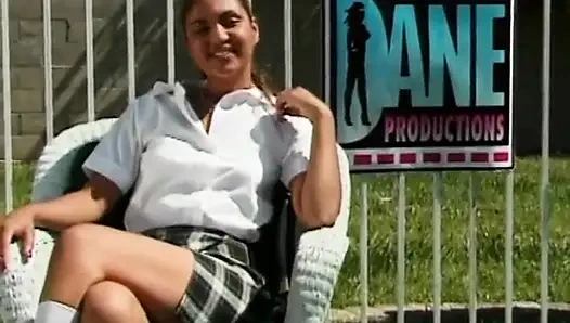 Порно кастинг требует от девушек, готовых на все