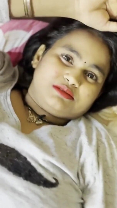 Indian desi stepfather has sex with hot,stepdaughter fun,hindi audio season 02 | Clip 1