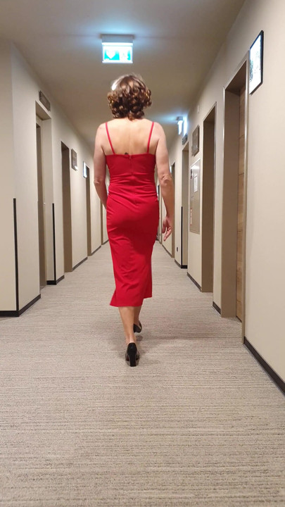 Tranny shows what's under the dress | Clip 1