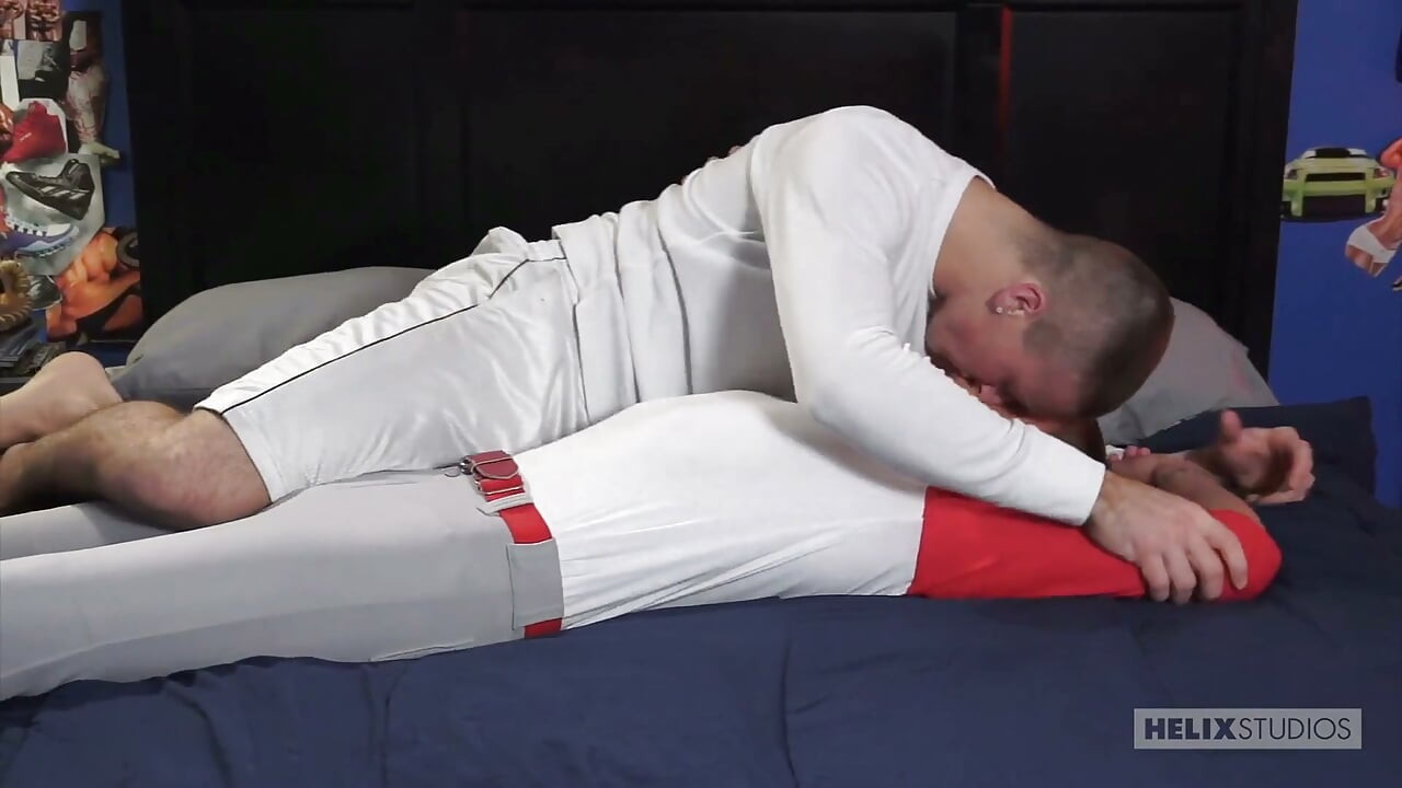 Twink Fucks Jock Bare