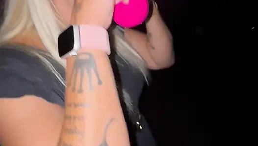 On Tour In A Secluded Parking Lot Outdoor Blowjob Neck Squirt Vibrator Orgasm