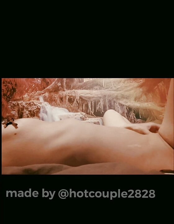 Amature milf with nipple clamps masturbating homemade