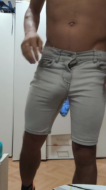 Люблю играть | Клип 1