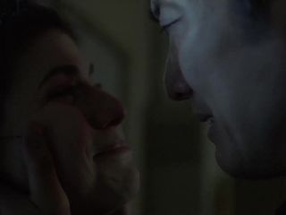 Alexandra Daddario - awek sesat & hotel cinta (2020)