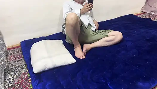 Büyük memeli üvey annemi siktim