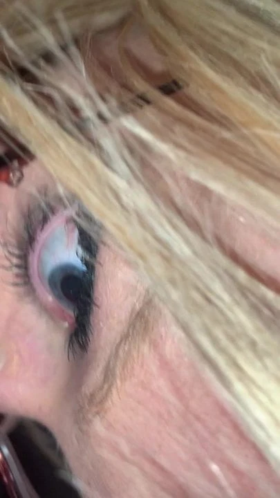 Mahlei Rose Does A Quick Suck On a Bus