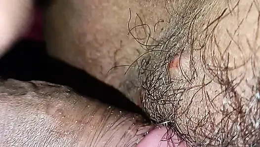 Peli cudai ladki ki choti cut me