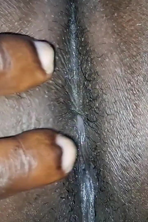 Chatte que tous les papas adorent sentir et je leur donne à baiser sans pitié et délicieuse